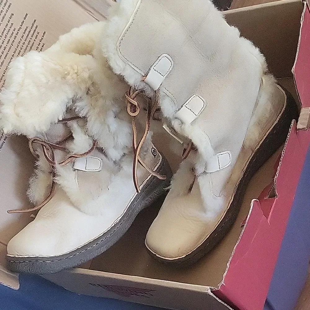 Born Cream and Tan Winter Boots